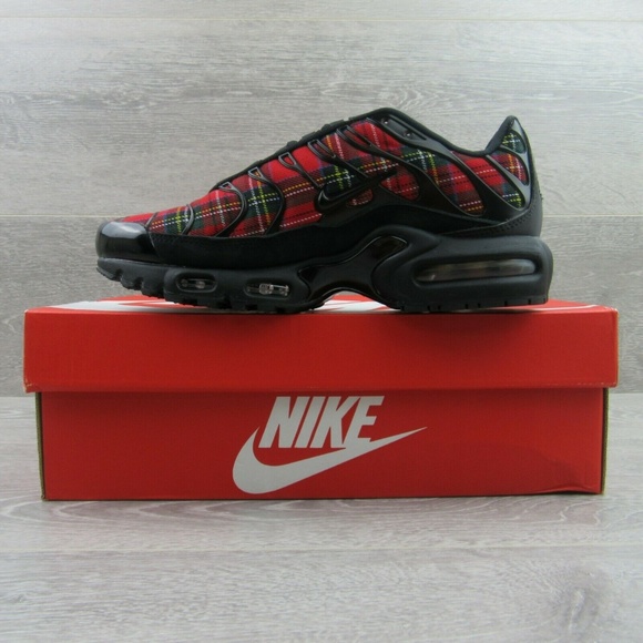 Nike Air Max Plus TN SE Plaid Tartan Running Shoes - Picture 3 of 8